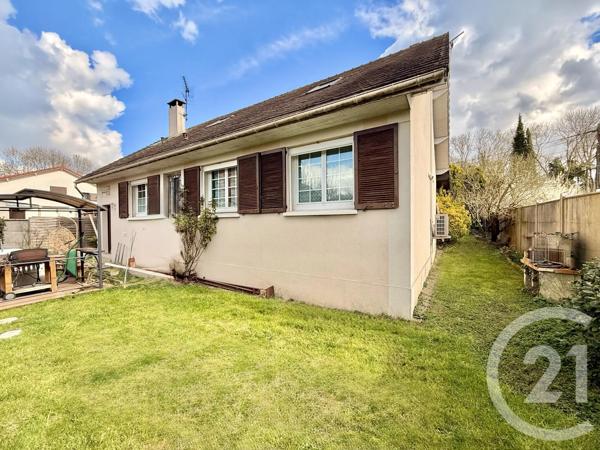 Maison à vendre  5 pièces - 110 m 2   GOUSSAINVILLE  - 95