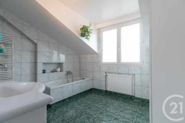 Appartement Duplex à vendre  6 pièces - 104,63 m 2   CHENNEVIERES SUR MARNE  - 94