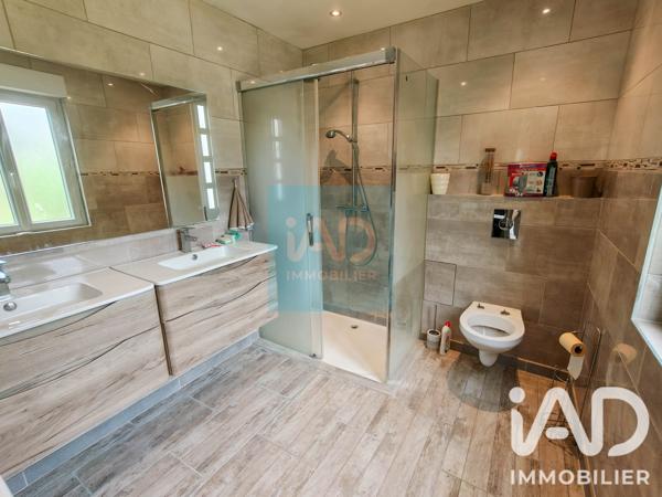 Maison à vendre 4 pièces 87 m² Saint-Sérotin