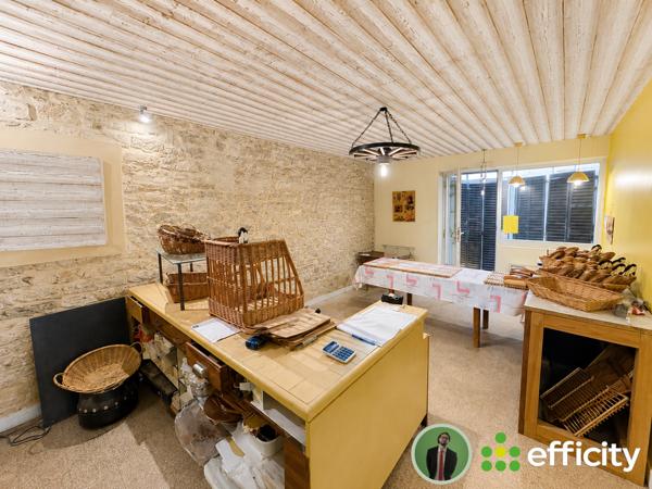 Immeuble
         10 pièces
        - 532 m² Exclusivité 321 000 € *
