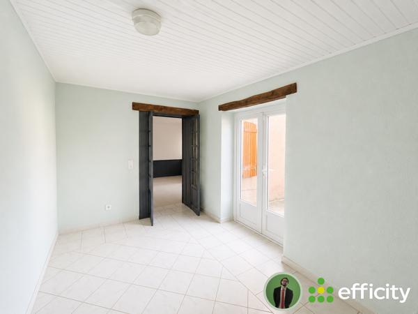 Immeuble
         10 pièces
        - 532 m² Exclusivité 321 000 € *