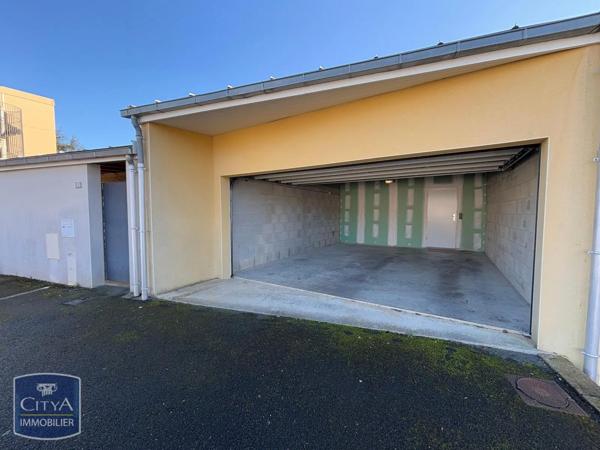 Maison à louer 4 pièces 112.9m² Châteauroux (36000)