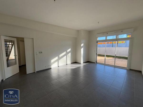 Maison à louer 4 pièces 112.9m² Châteauroux (36000)