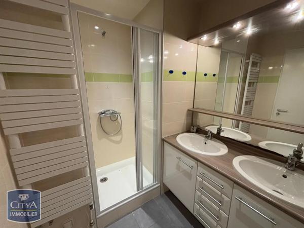 Maison à louer 4 pièces 112.9m² Châteauroux (36000)