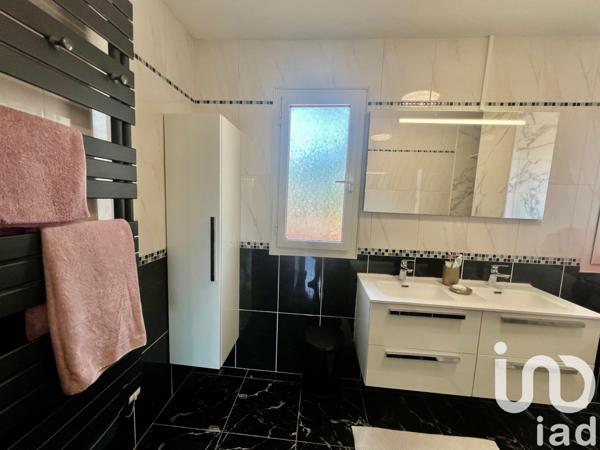 Maison à vendre 5 pièces 180 m² Septèmes-les-Vallons