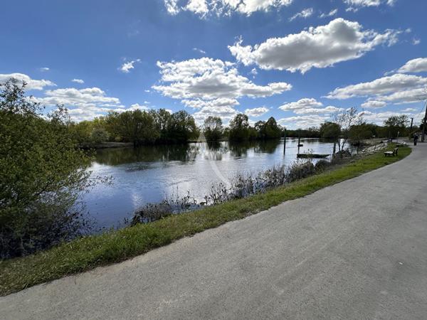 Maison à Saintes - Bord de Charente