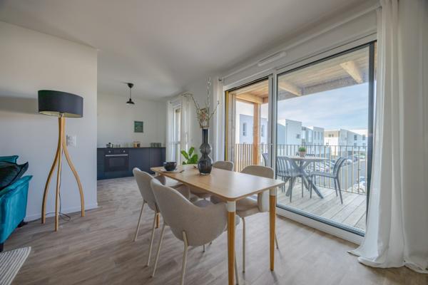 T4 terrasse et parking