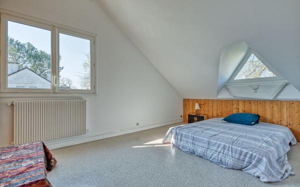 Maison à vendre    5 pièces • 191,92 m2 Pessac