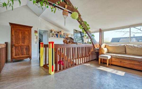 Maison à vendre    5 pièces • 191,92 m2 Pessac