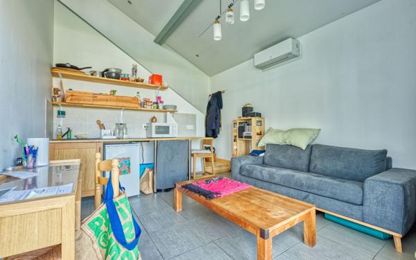 Maison à vendre    5 pièces • 191,92 m2 Pessac