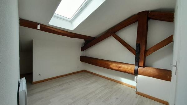 Appartement T2 à louer à Labastide-Saint-Pierre