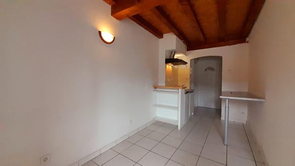 Appartement T2 à louer à Labastide-Saint-Pierre