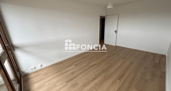 Location Appartement 2 pièces 47.42 m² - Villejuif 94800