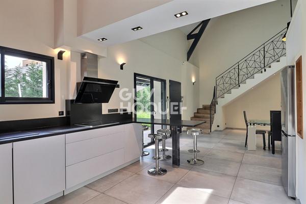 Maison de 154 m² - Challes les eaux