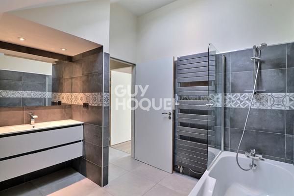 Maison de 154 m² - Challes les eaux