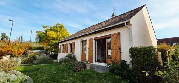 Maison de plain-pied avec jardin à Saint-Martin d'Étampes - Un véritable cocon familial !