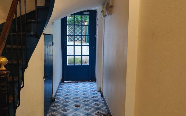 Appartement à vendre    2 pièces • 13 m2 Paris 14