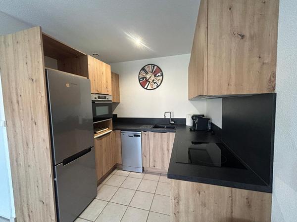 A VENDRE - Appartement (type maison de plain pied) - Poulx - 2 pièce(s) 45.19 m2