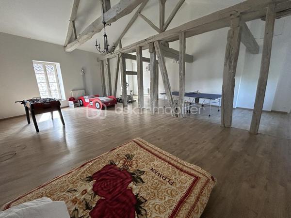 Maison de 432 m²