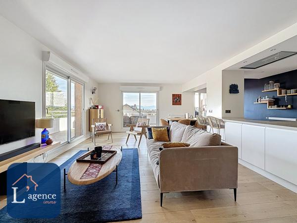 Appartement T4 100 m² – Balcon Avec Vue Sur La Chaîne Des Alpes – Garage – Parking Privatif – Divonne-les-Bains 01220