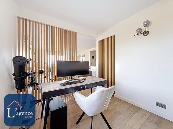 Appartement T4 100 m² – Balcon Avec Vue Sur La Chaîne Des Alpes – Garage – Parking Privatif – Divonne-les-Bains 01220