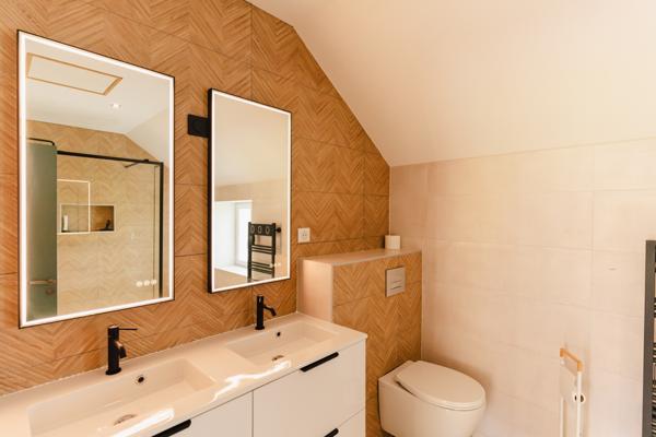 Caen (14000) Domaine de 476m2 - Terrain 9 800m2