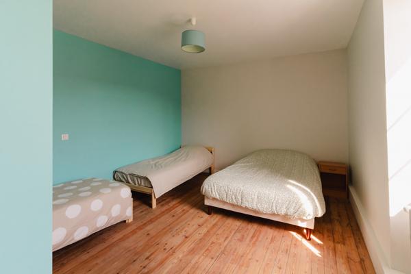 Caen (14000) Domaine de 476m2 - Terrain 9 800m2