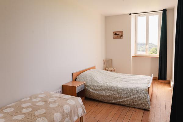 Caen (14000) Domaine de 476m2 - Terrain 9 800m2