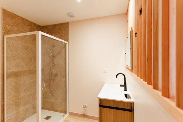 Caen (14000) Domaine de 476m2 - Terrain 9 800m2