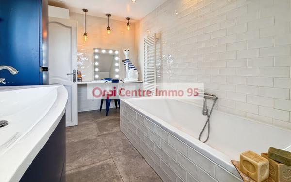 Maison à vendre    5 pièces • 140 m2 Argenteuil