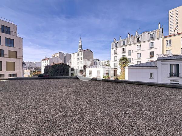 Charmant appartement avec PARKING - Place de la Réunion.