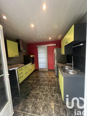 Maison 5 pièces de 90 m² à Béthisy-Saint-Pierre (60320)
