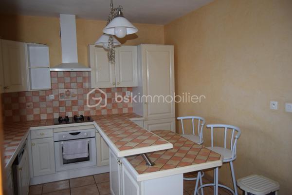 Maison de village de 412 m²