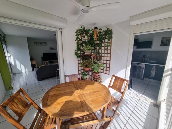 APPARTEMENT T4 AU BOURG DE PETIT BOURG