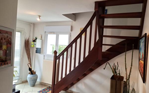 Maison à louer    5 pièces •  Mérignac