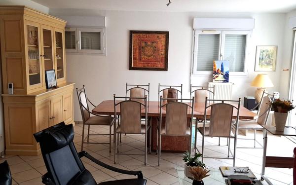 Maison à louer    5 pièces •  Mérignac