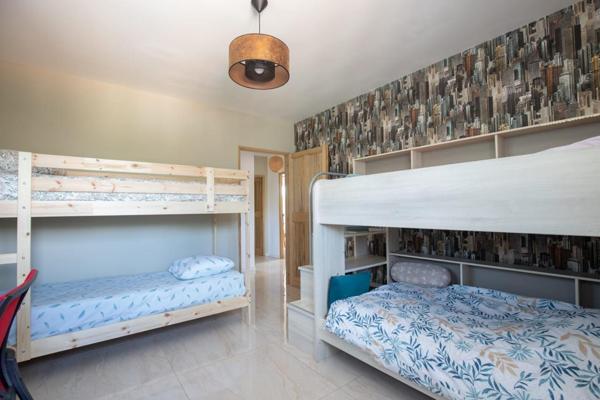 L'Isle-sur-la-Sorgue (84800) Maison a vendre sur l isle sur la sorgue quartier saint antoine