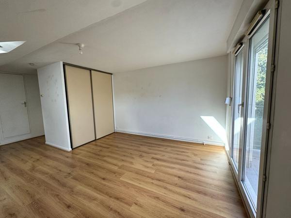 Appartement Evry Courcouronnes 1 pièce(s) 30.53 m2