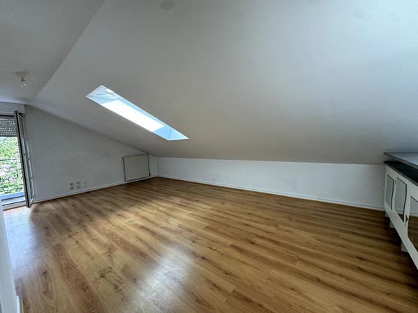 Appartement Evry Courcouronnes 1 pièce(s) 30.53 m2