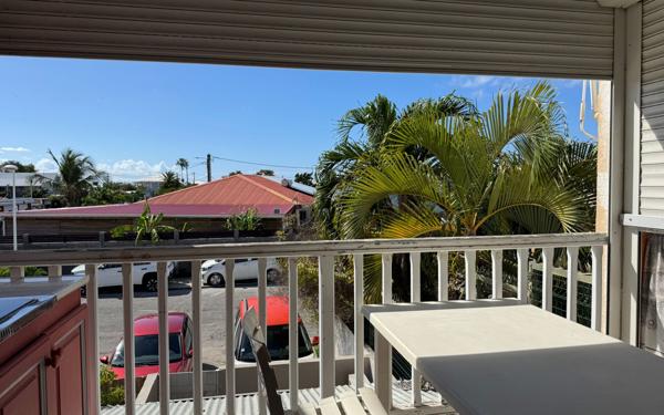 Appartement à vendre    1 pièce • 18,75 m2 Saint-François