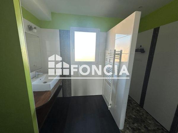 Location Maison 5 pièces 135 m² - 116 avenue des sycomores St Pierre Du Mont 40280