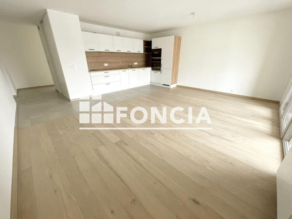 Location Appartement 3 pièces 71.36 m² - 2 RUE GERMAINE TILLION Saint Genis Pouilly 01630