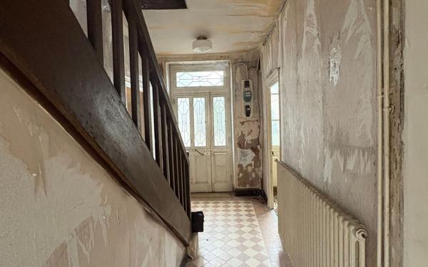 Maison à vendre    3 pièces •  Montmorillon