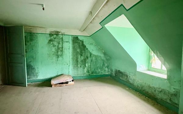 Maison à vendre    3 pièces •  Montmorillon