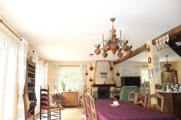 Exclusivité ! Côtes d'Armor 22590 Pordic. 4 chambres dont une au RDC avec Sde... terrain clos sans vis à vis