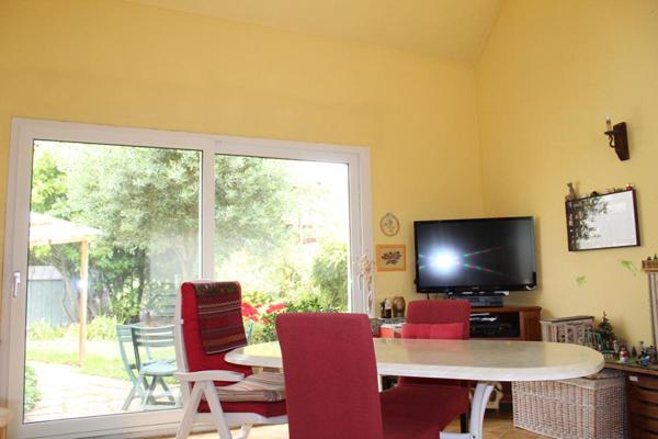 Exclusivité ! Côtes d'Armor 22590 Pordic. 4 chambres dont une au RDC avec Sde... terrain clos sans vis à vis