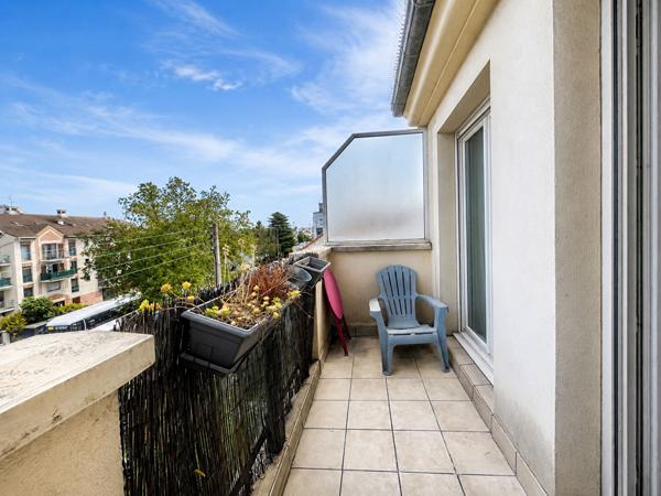 Appartement 93160 3 pièce(s) 70.30 m2