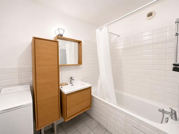 Appartement 93160 3 pièce(s) 70.30 m2