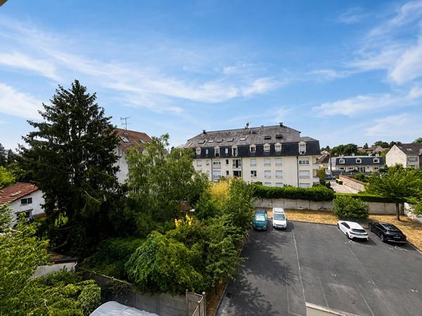 Appartement 93160 3 pièce(s) 70.30 m2
