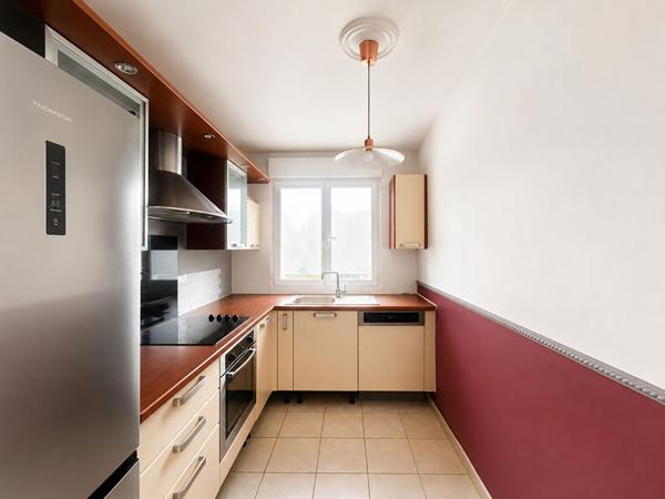 Appartement 93160 3 pièce(s) 70.30 m2
